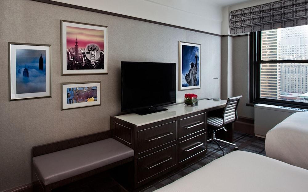 Park Central Hotel New York Room Type - Classic Double Room, 2 Double Beds Park Central Hotel New York Room Type - Classic Double Room, 2 Double Beds