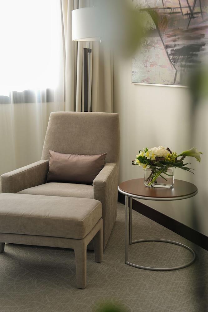Intercontinental Doha Residences by IHG - Tap to explore photos