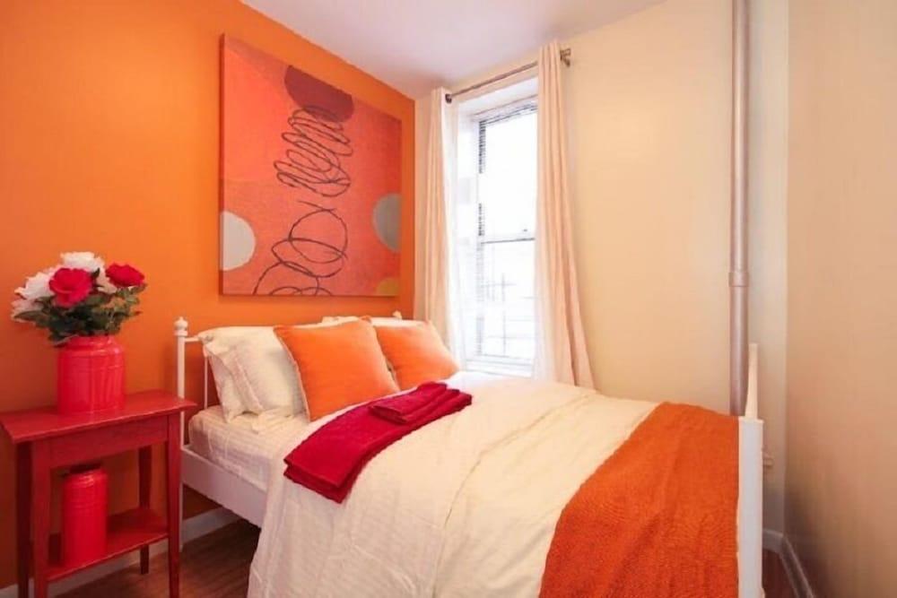 Hamilton Heights Stylish Apartments - Tap to explore photos