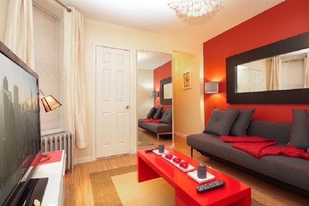 Hamilton Heights Stylish Apartments - Tap to explore photos