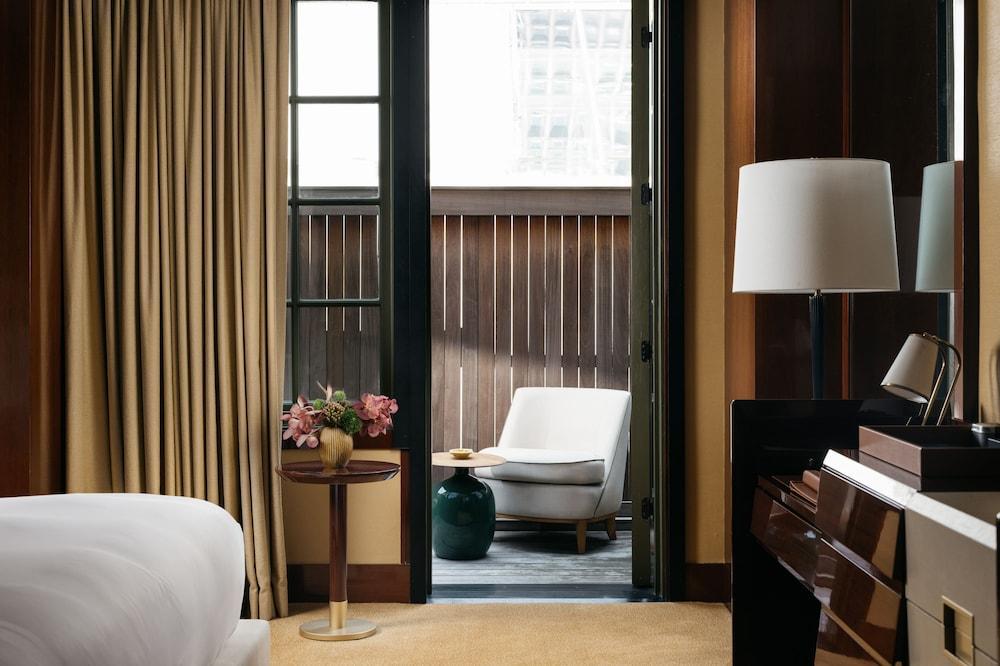 Casa Cipriani New York Room Type - Premier Room, 1 King Bed, Patio Casa Cipriani New York Room Type - Premier Room, 1 King Bed, Patio