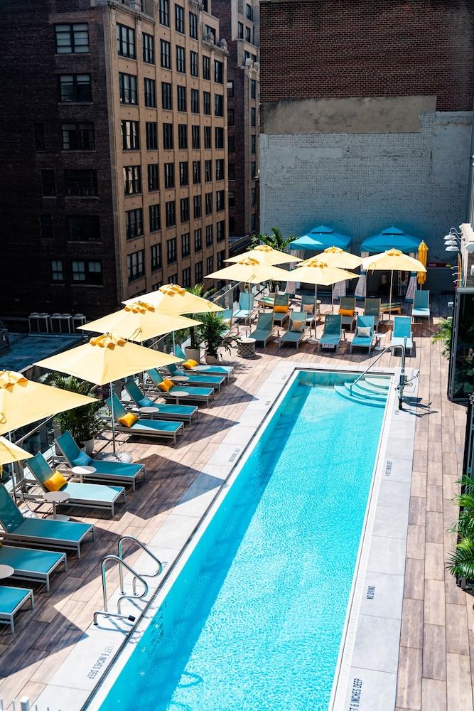 Margaritaville Resort Times Square - Tap to explore photos