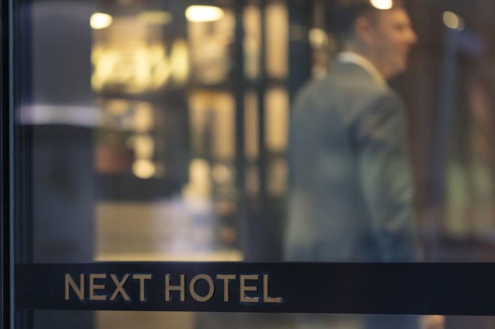 Next Hotel Melbourne, Curio Collection by Hilton - Tap to explore photos