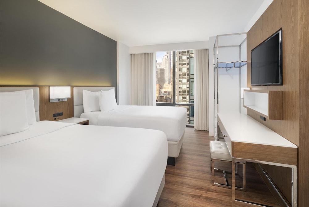 Best Western Premier Empire State Hotel Room Type - Standard Room, 2 Double Beds, Non Smoking