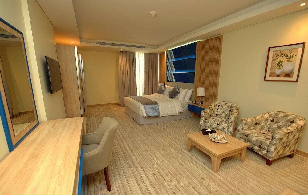 Almansour Suites Hotel Doha Room Type - Standard Room, 1 King Bed