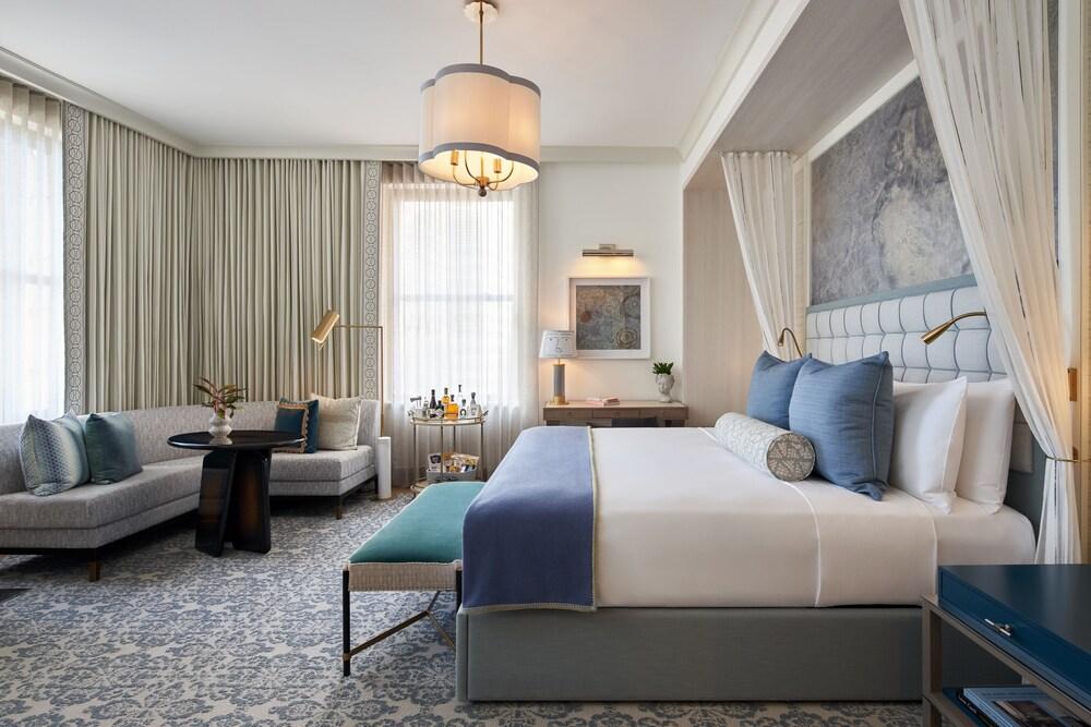 The Wall Street Hotel Room Type - Carnegie Suite