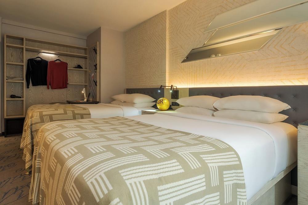 Pestana CR7 Times Square Room Type - Superior Double Room, 2 Double Beds