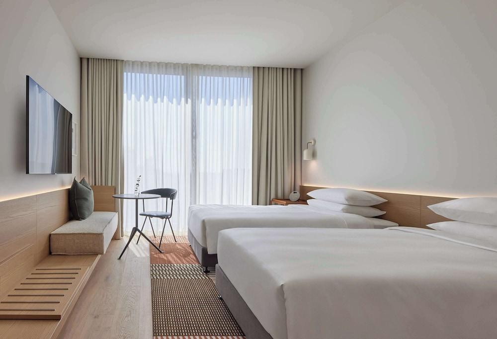 Hyatt Centric Melbourne Room Type - Room, 2 Twin Beds