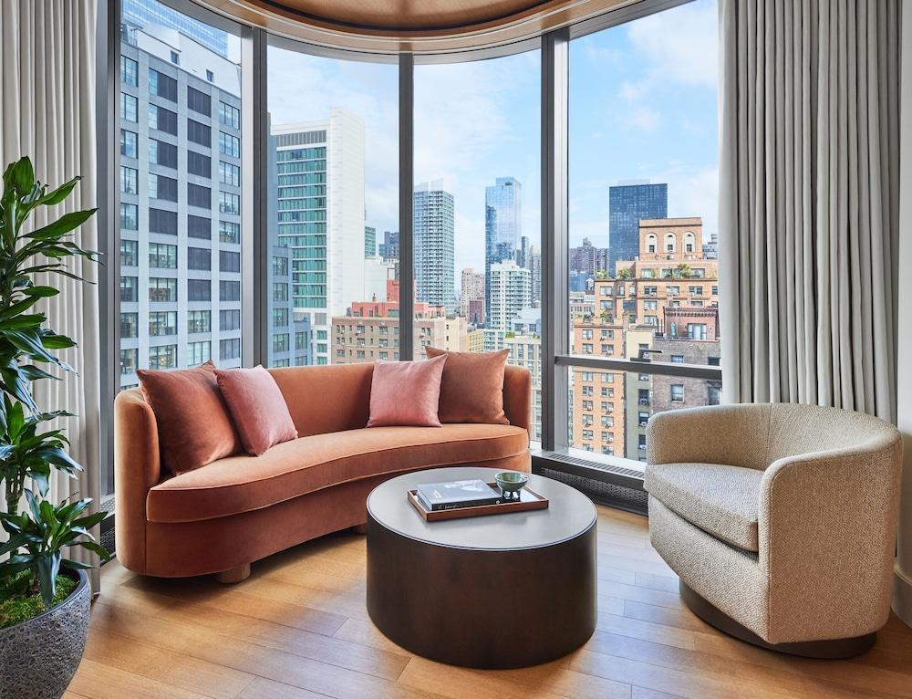 Pendry Manhattan West Room Type - Suite, Multiple Beds (Skyline)