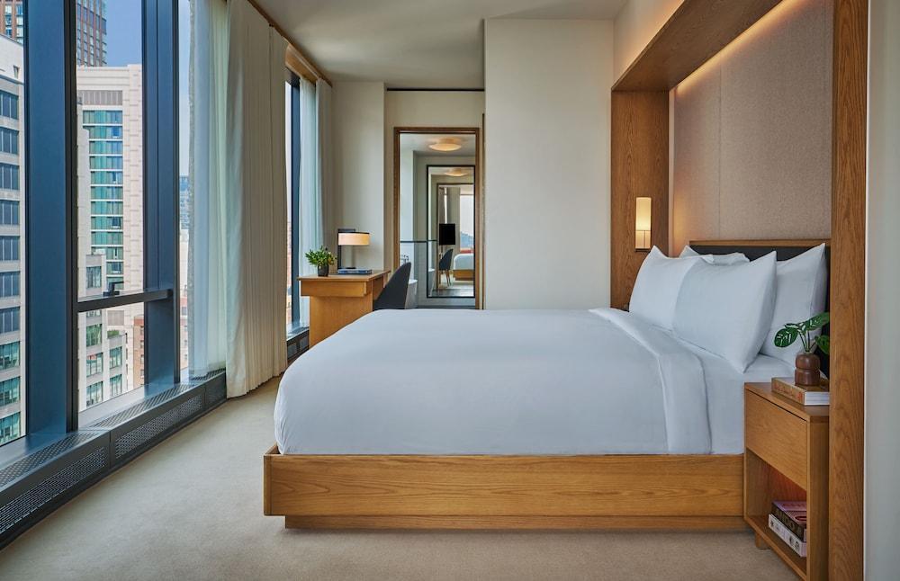Pendry Manhattan West Room Type - Studio Suite, Corner
