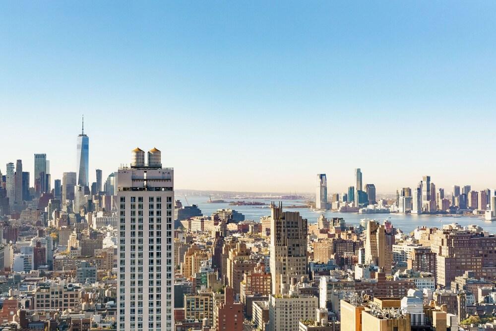 TownePlace Suites by Marriott New York Manhattan/Chelsea - Tap to explore photos