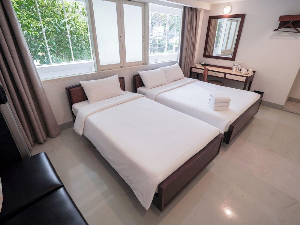 Niagara Hotel Room Type - Triple Deluxe