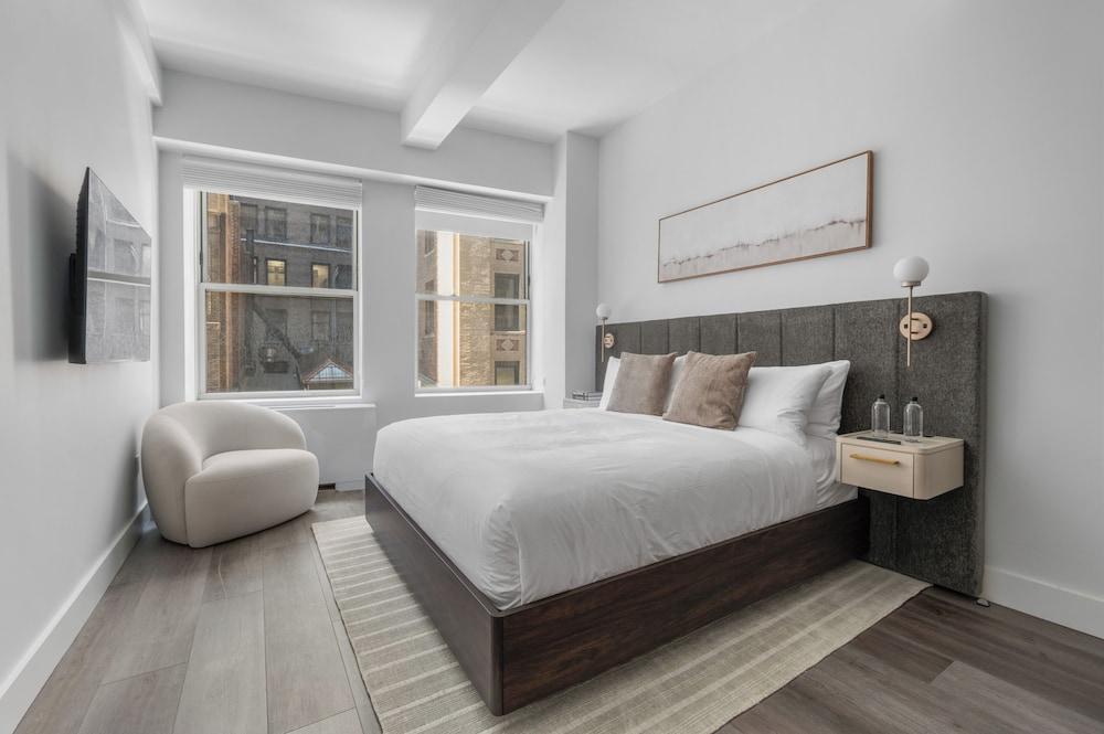 17John Room Type - Signature Suite, 1 King Bed with Sofa bed, Kitchen 17John Room Type - Signature Suite, 1 King Bed with Sofa bed, Kitchen