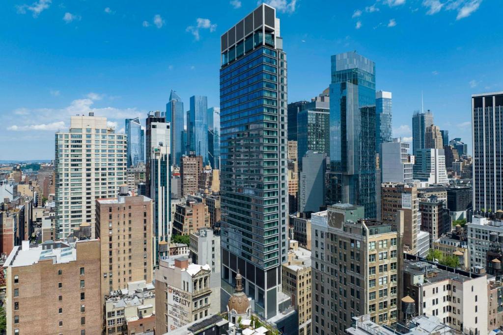 The Ritz-Carlton New York, NoMad - Tap to explore photos