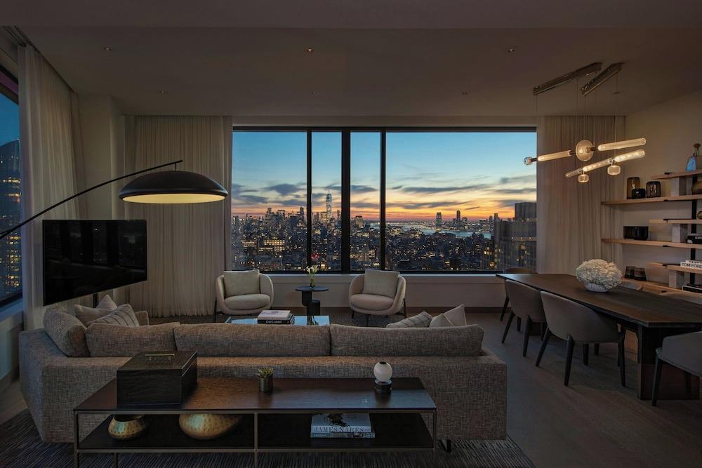 The Ritz-Carlton New York, NoMad Room Type - Penthouse, 2 Bedrooms, Club Lounge Access (1 King, 2 Doubles, Kitchen)