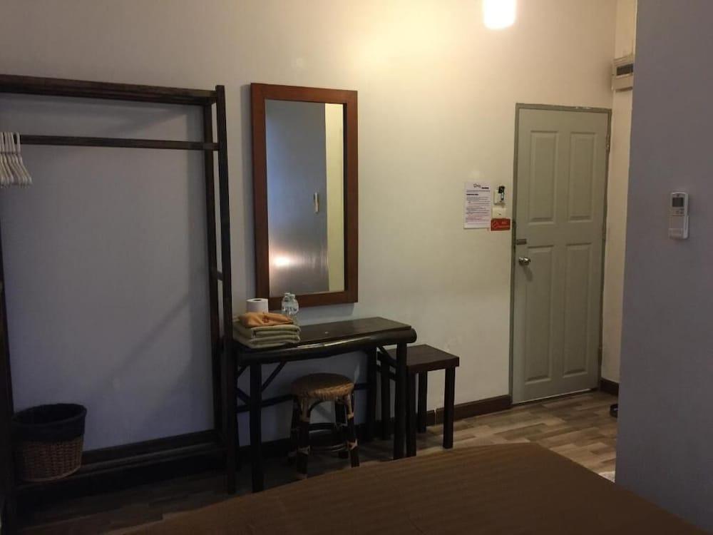 Lamphu House Bangkok - Tap to explore photos