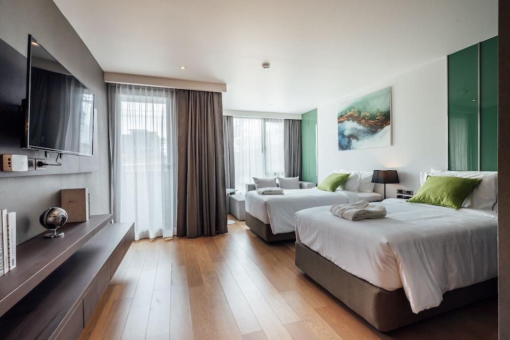 Montana Hotel & Residence Room Type - Premier Studio, 2 Twin Beds, Kitchenette