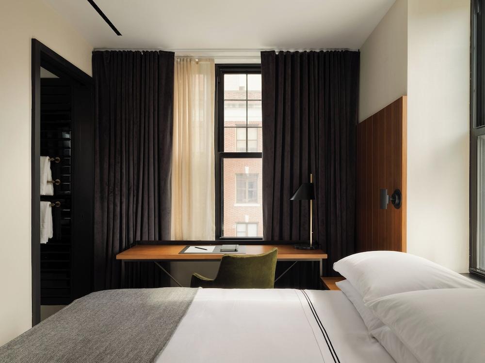 The Moore, a Member of Design Hotels - Tap to explore photos