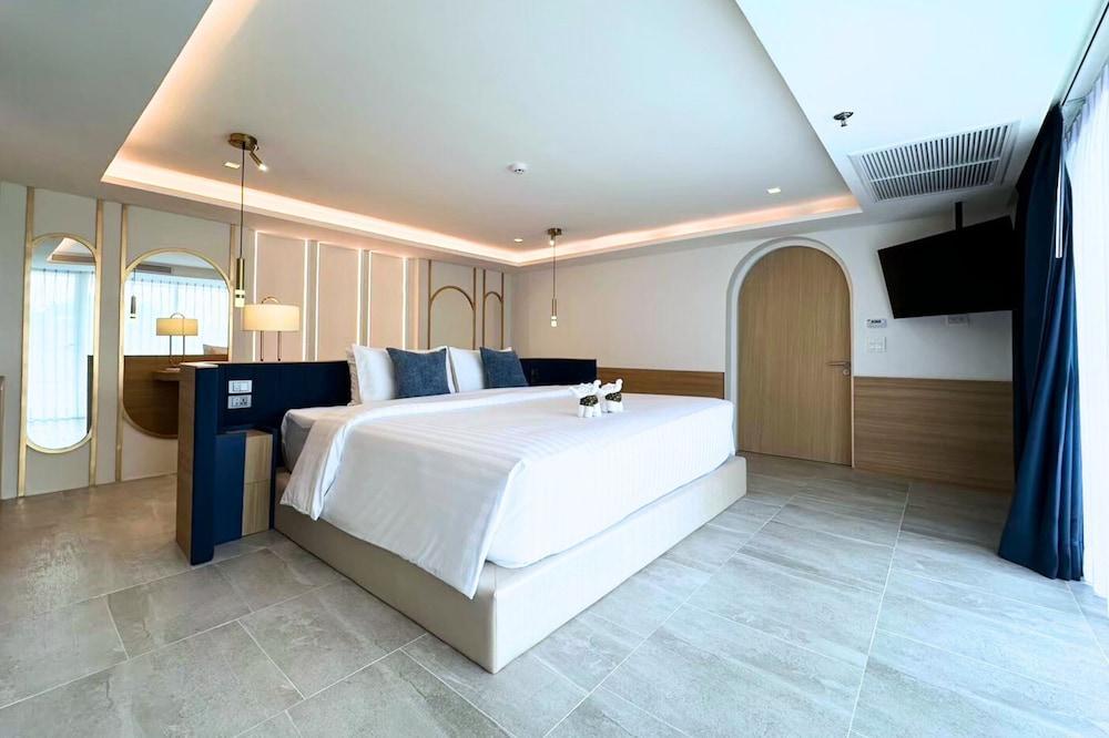 Away Bangkok Riverside Kene Room Type - Away River Suite
