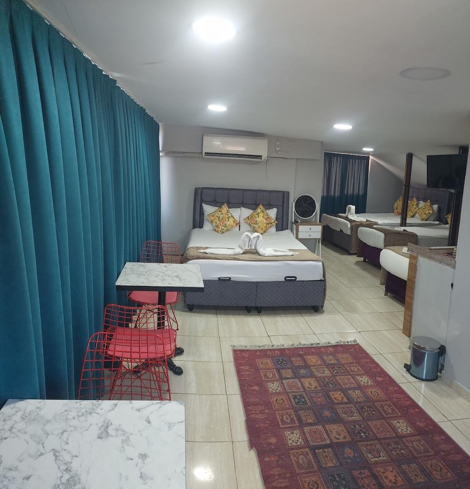 Galaxy Hotel Sultanahmet Room Type - Panoramic Penthouse, Non Smoking, Sea View