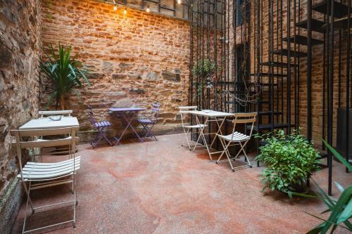 Novus Pera Hotel - Tap to explore photos