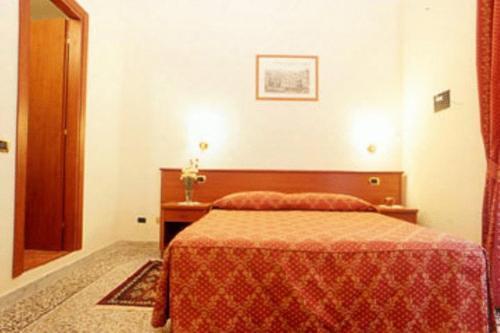Incantoromano guest house Room Type - Standard Double Room