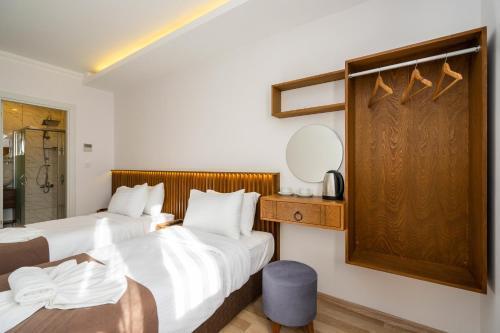 Castillo Rojo Hotel Istanbul Room Type - Deluxe Twin Room