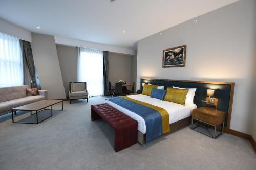 CHER HOTEL & SPA Taksim Room Type - Junior Suite CHER HOTEL & SPA Taksim Room Type - Junior Suite