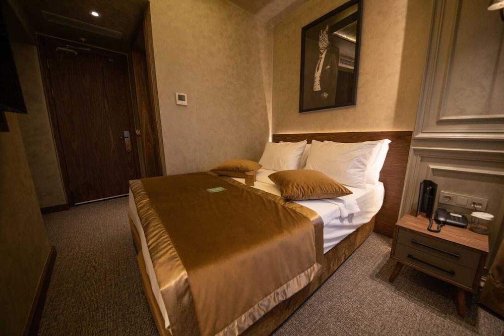 Tonight Hotel Port Room Type - Standard Double Room
