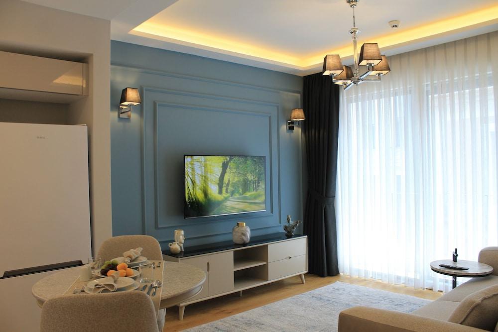 GARLON RESIDENCE Room Type - GR1 Block One Bedroom Apartment GARLON RESIDENCE Room Type - GR1 Block One Bedroom Apartment
