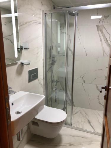 Pege Hotel Room Type - Twin Room (Basement Floor)
