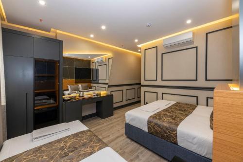Confores Hotel Room Type - Deluxe Twin Room