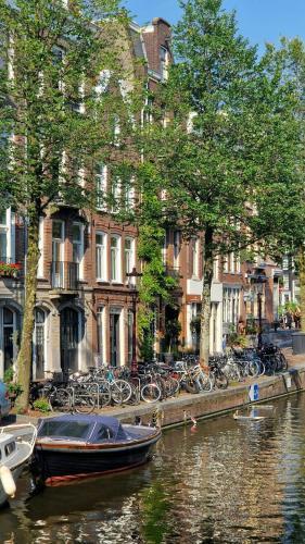 Canal House The Tannery Amsterdam - Tap to explore photos