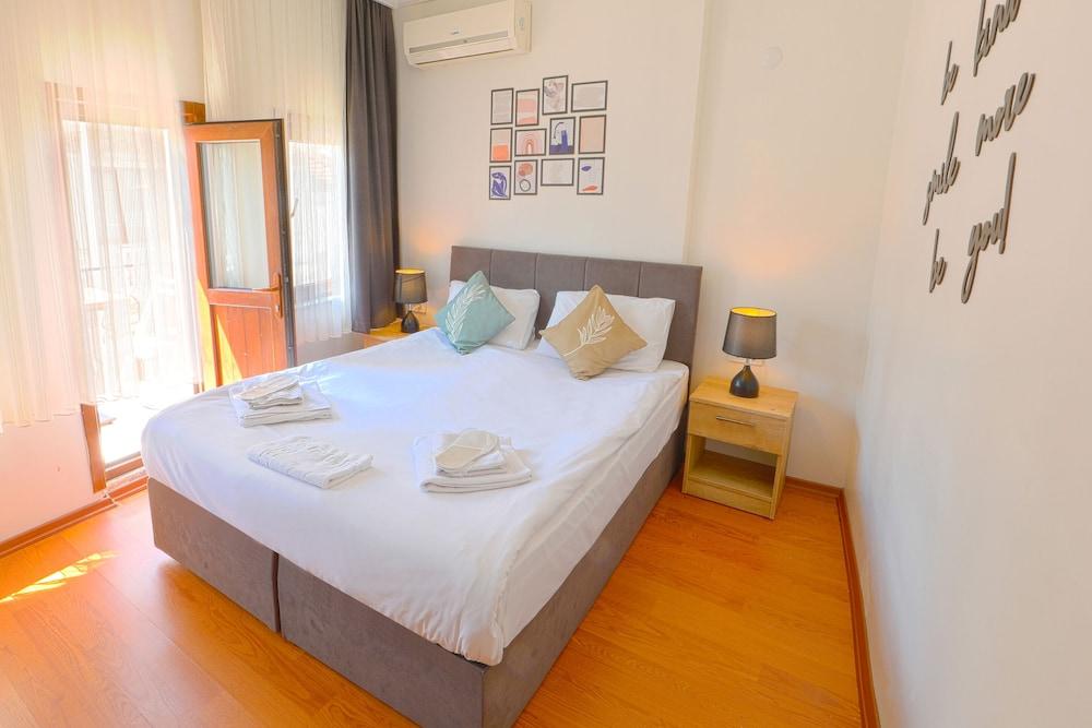 Kondoskali Hotel Room Type - Standard Double Room, City View