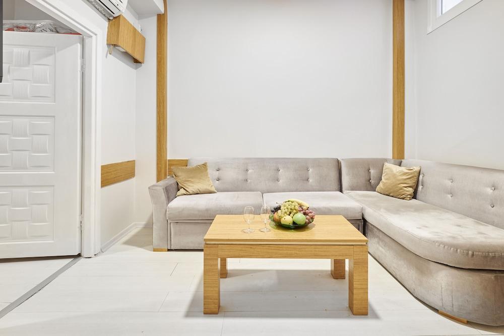 Central Suites Taksim Room Type - Basic Apartment Central Suites Taksim Room Type - Basic Apartment