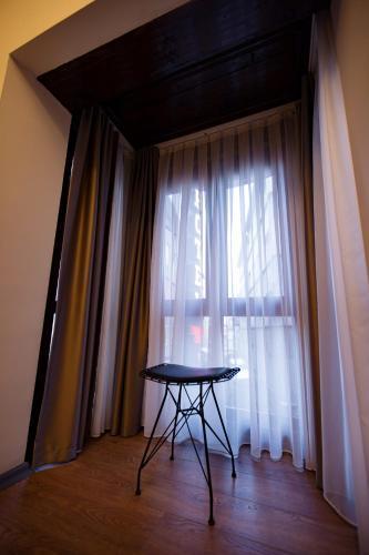 Grand Balyan Hotel & Restaurant Room Type - Superior Quadruple Room Grand Balyan Hotel & Restaurant Room Type - Superior Quadruple Room