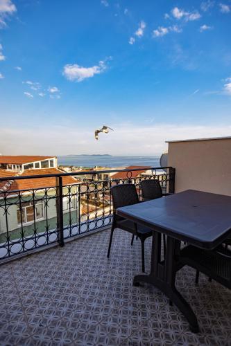 Grand Balyan Hotel & Restaurant - Tap to explore photos