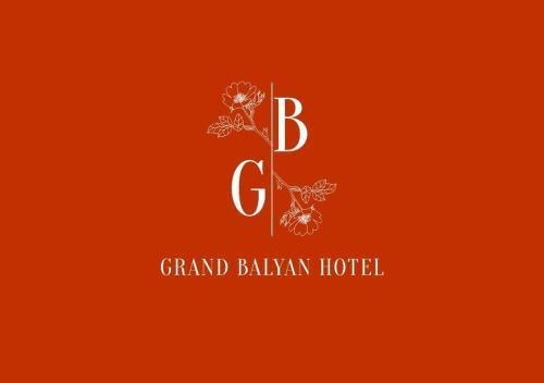 Grand Balyan Hotel & Restaurant Room Type - Economy Quadruple Room