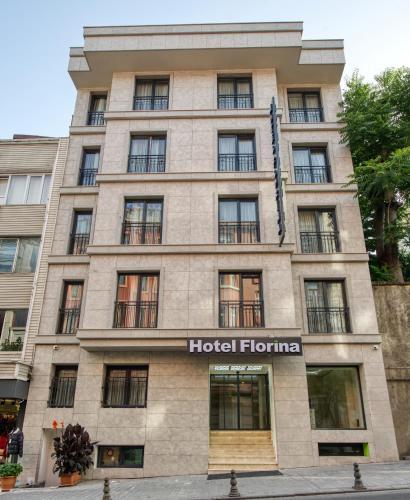 FLORİNA HOTEL Room Type - Triple Room with Balcony