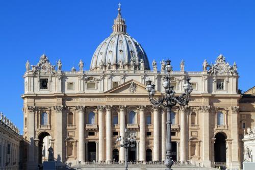 Magenta Vaticano Fornaci - Tap to explore photos