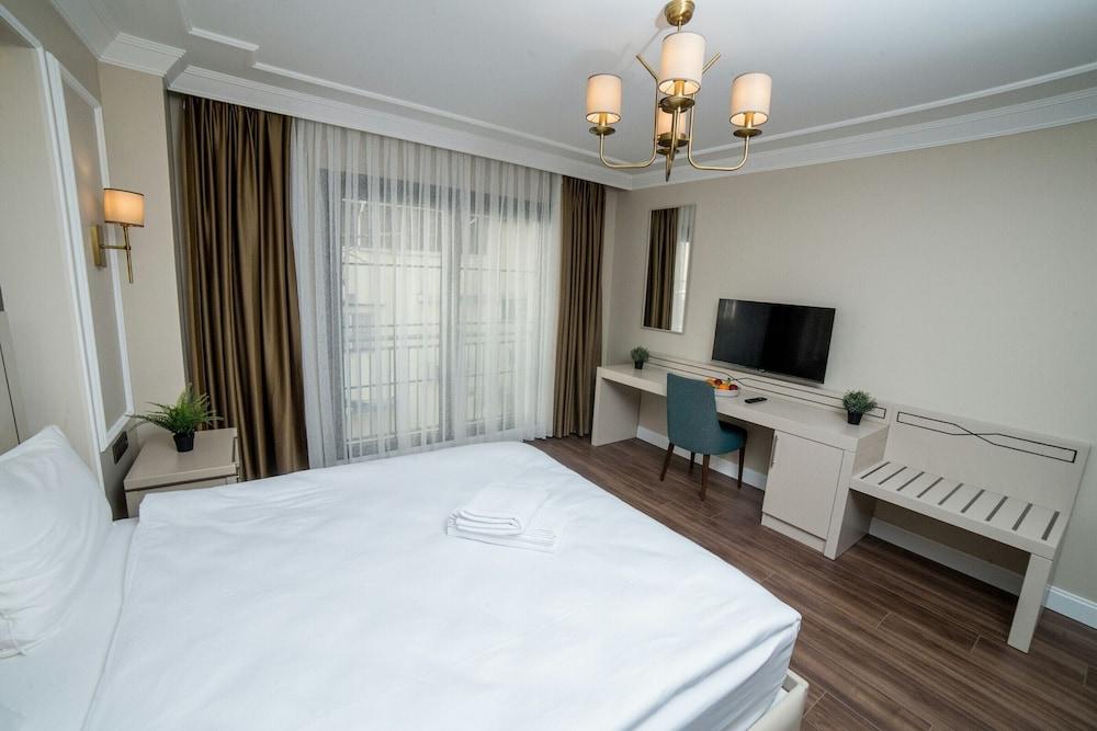The Charm Hotel - Old City Room Type - Deluxe Double Room