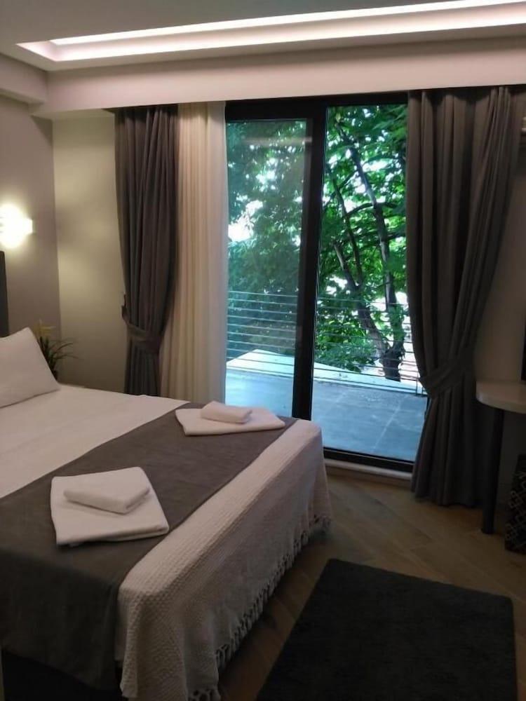 Konak Bella 3 Room Type - Superior Room, 1 Queen Bed, Non Smoking, Garden View Konak Bella 3 Room Type - Superior Room, 1 Queen Bed, Non Smoking, Garden View