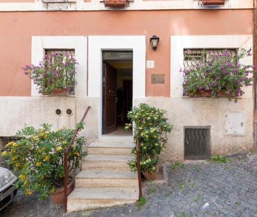 Monti Guest House - Affittacamere - Tap to explore photos
