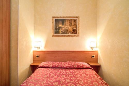 Monti Guest House - Affittacamere - Tap to explore photos
