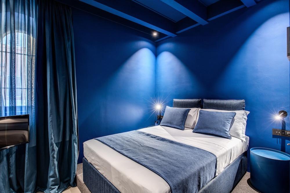 Elysium Suites Collection Room Type - Standard Double Room