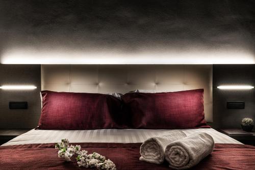 Hotel Varese Roma - Tap to explore photos