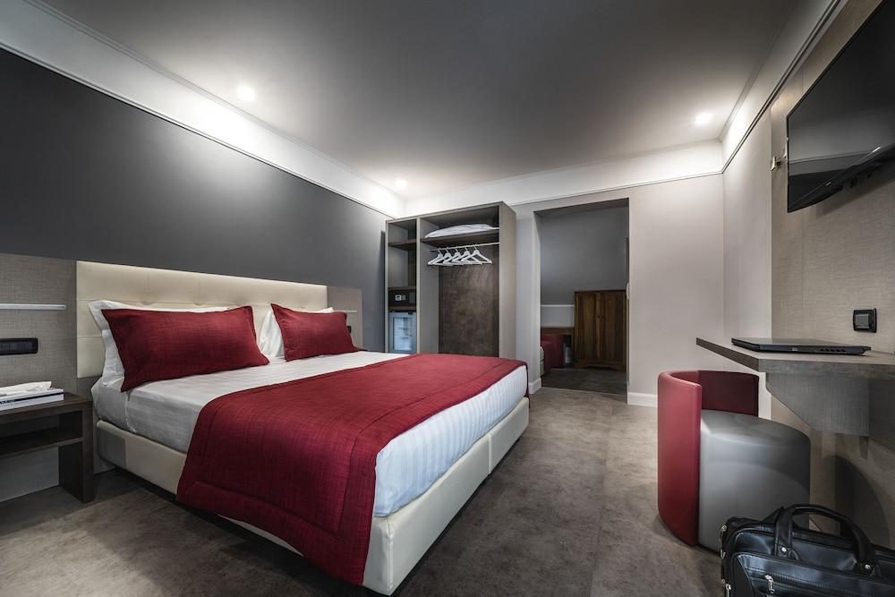 Hotel Varese Roma Room Type - Junior Triple Room