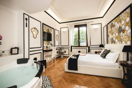 PRATI 1930 Boutique apartments Rome - Tap to explore photos