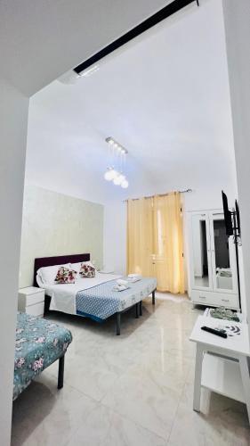 ABID'S PALACE IN TERMINI Room Type - Triple Room ABID'S PALACE IN TERMINI Room Type - Triple Room