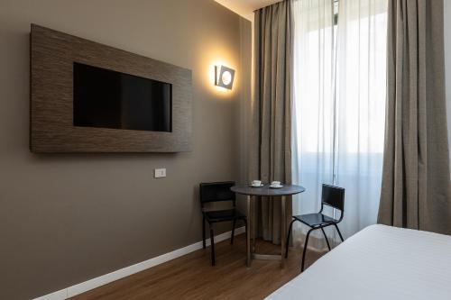 Rome Art Hotel - Gruppo Trevi Hotels - Tap to explore photos